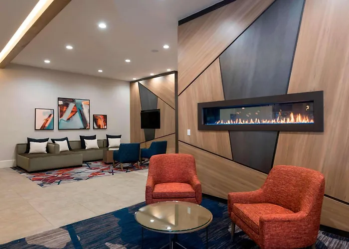 Sonesta Hotel Grand Rapids Airport
